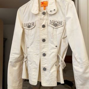 Fun jacket studded with rhinestone